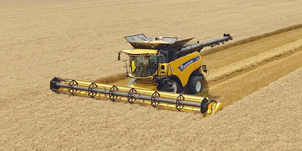 New Holland Cr1090 Combine Harvester