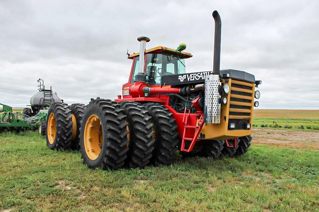 Versatile 1150 tractor at auction