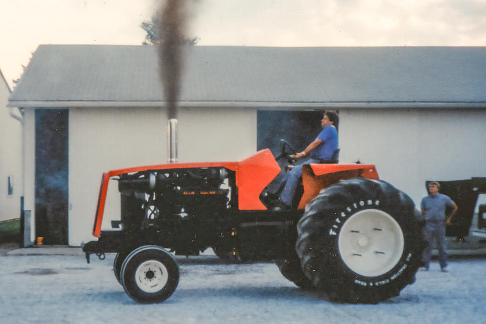 Allis-Chalmers 8030 - Brad Howell diesel superstock tractor