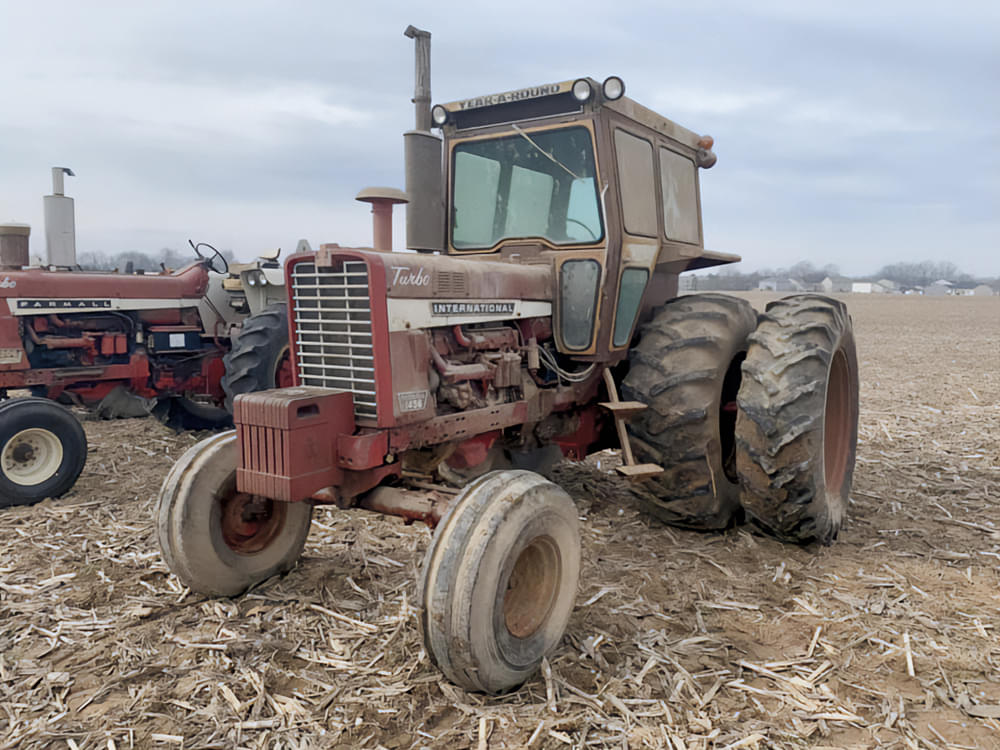 Dimmett Auction Service Farmall 1456