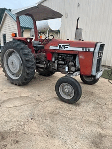 Kentucky Massey Ferguson 255 Tractor