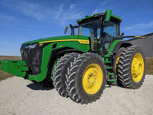 Mississippi John Deere 8R Series Tractor