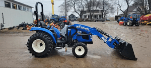 Vermont New Holland Boomer 33 Tractor