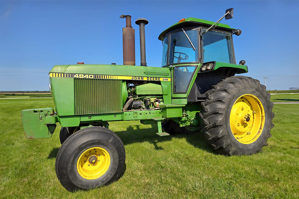 Don Hotz JD 4840 side view