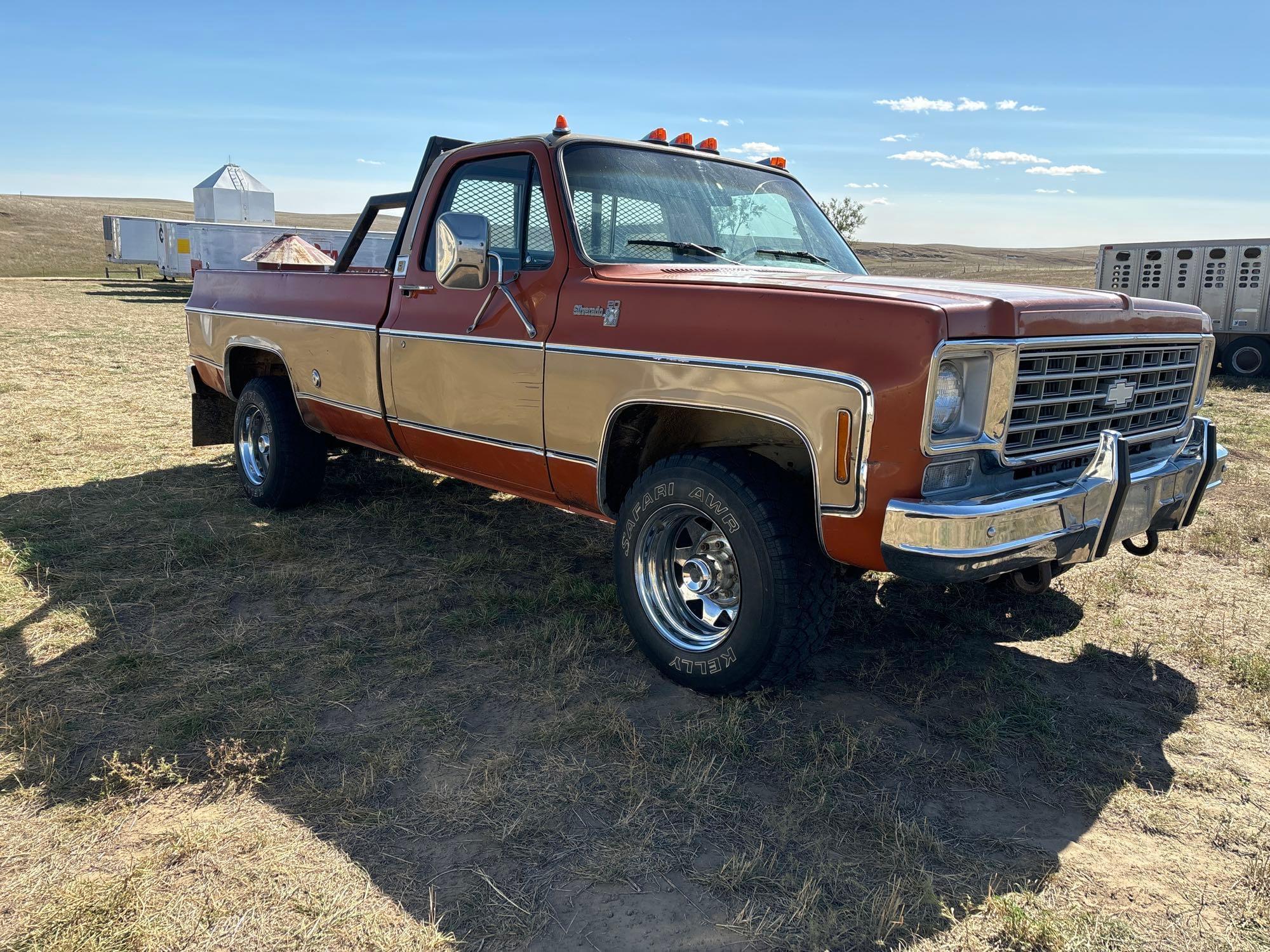 the most interesting iron of 2024 1976 chevy squarebody pifer's auction & realty