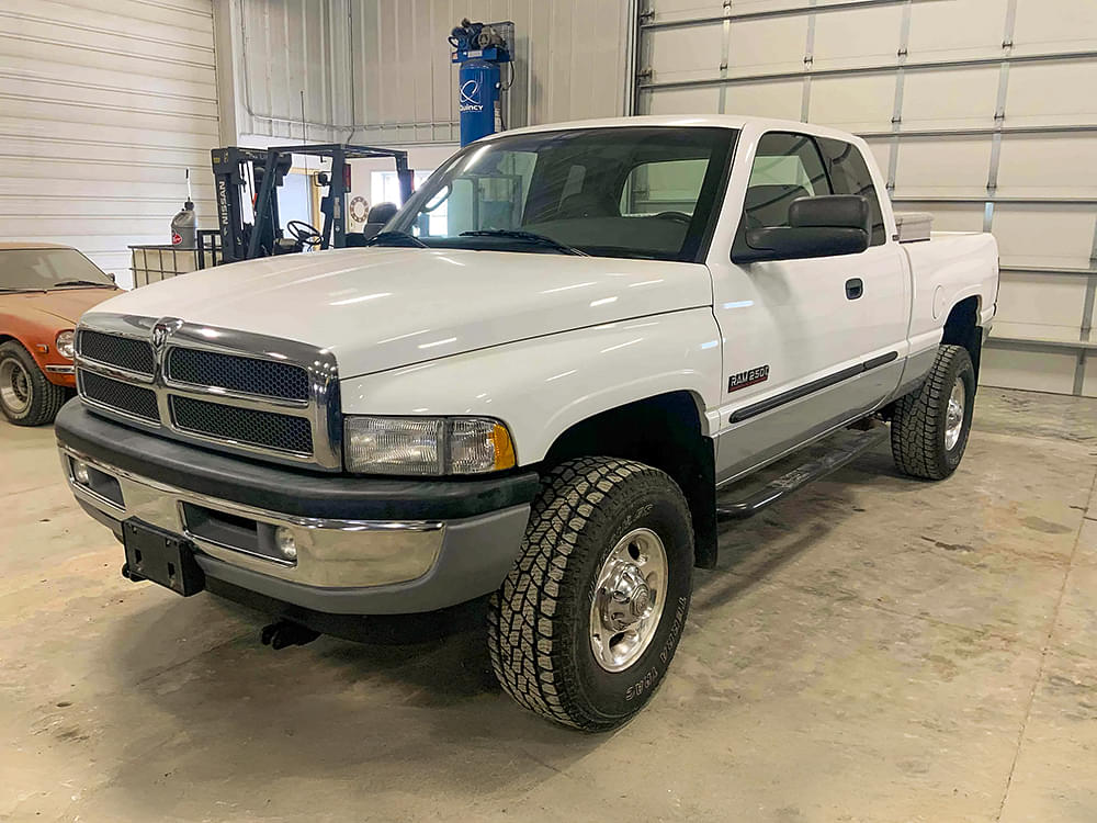 most interesting iron of 2024 - 2001 dodge ram - sullivan auctioneers big iron auctions