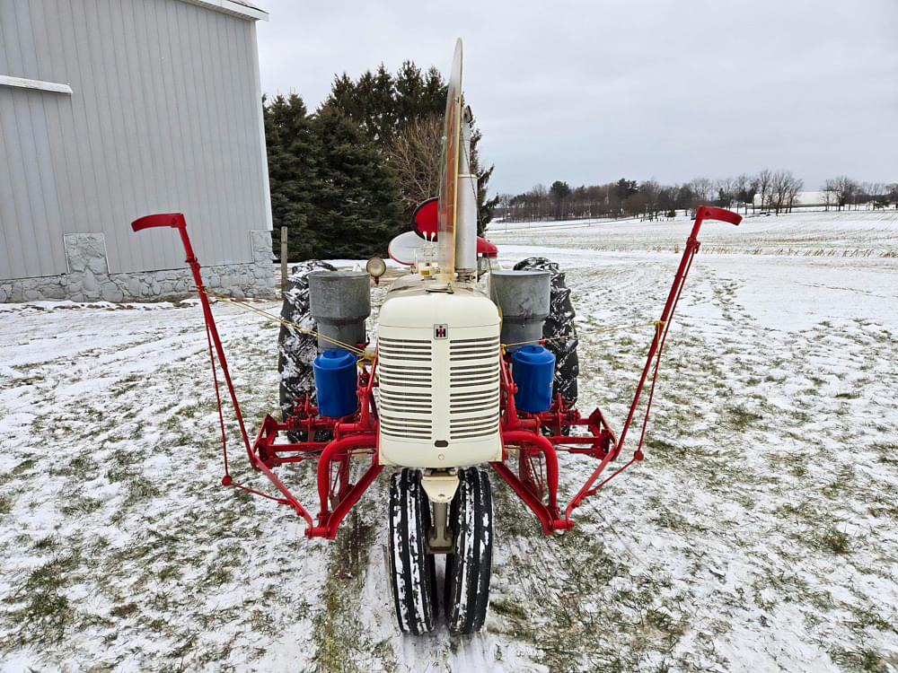 Farmall C Demo 10