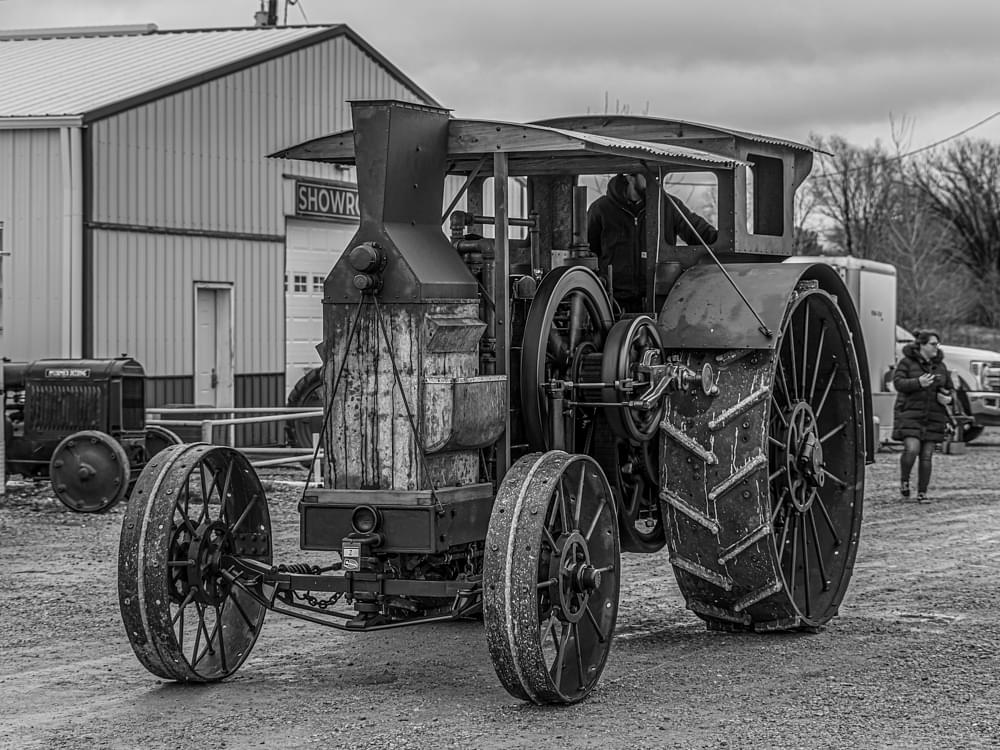 IH Mogul 15-30 Junior