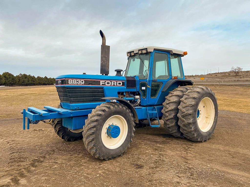 Ford-New Holland Genesis 8670: You Gotta Drive It! - Tractor Zoom