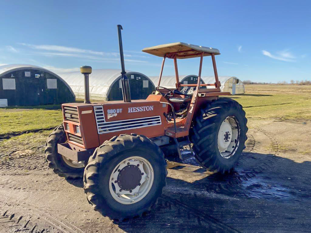 Interesting Iron Hesston 980DT 4 Post KDK 13