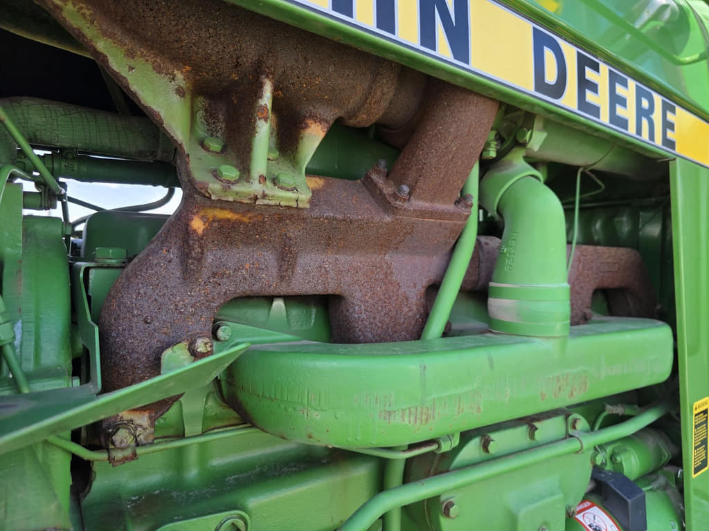 John Deere 4440 17