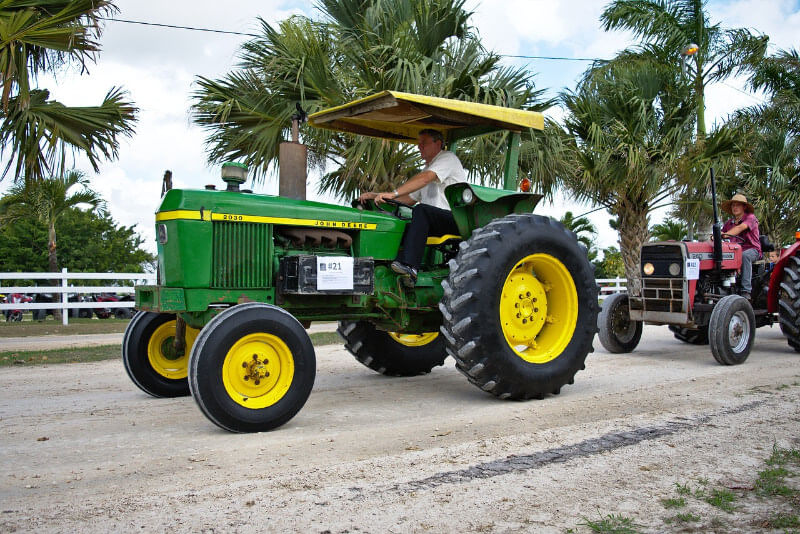 What Size Tractor Do I Need? Choosing the Right Make & Model Tractor Zoom
