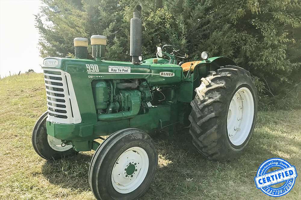 Oliver 990 GM at a Nebraska farm equipment auction