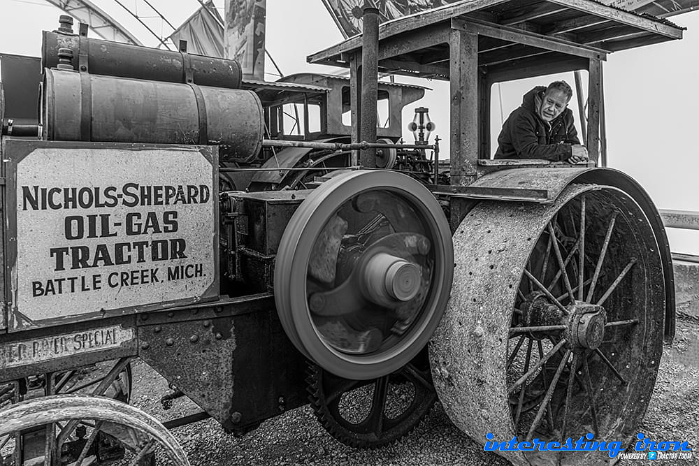 Nichols & Shepard 20-42 tractor at the Aumann Vintage Power pre-30s auction