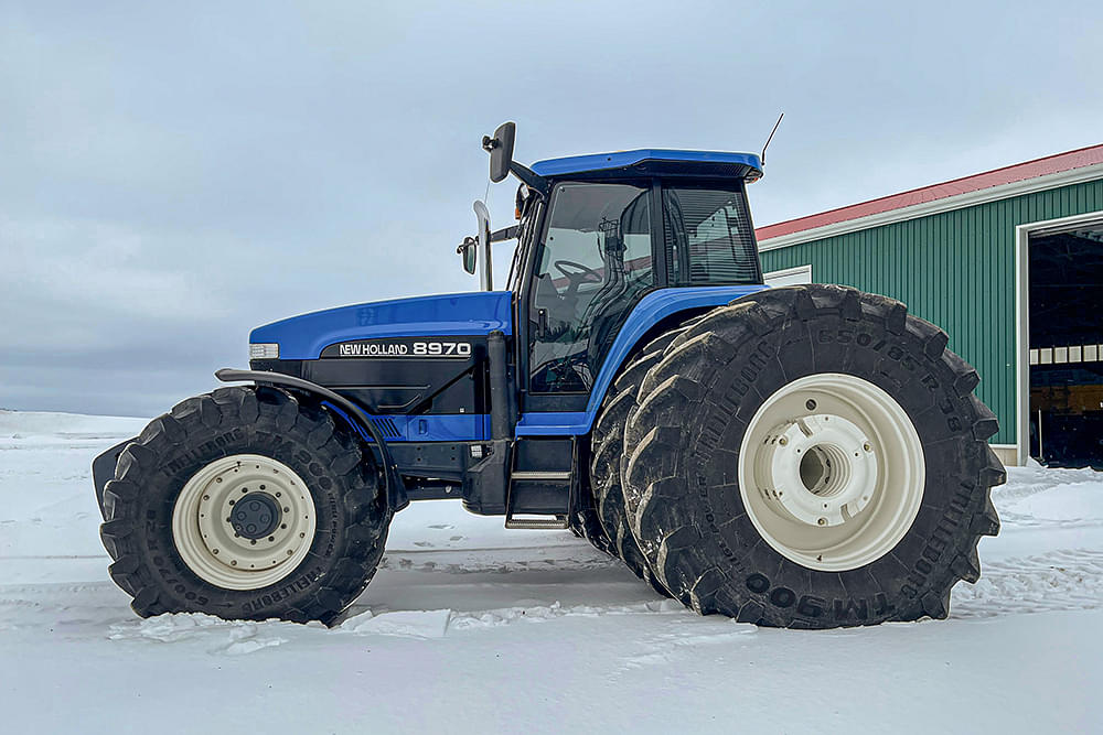 New Holland 8970 MFWD