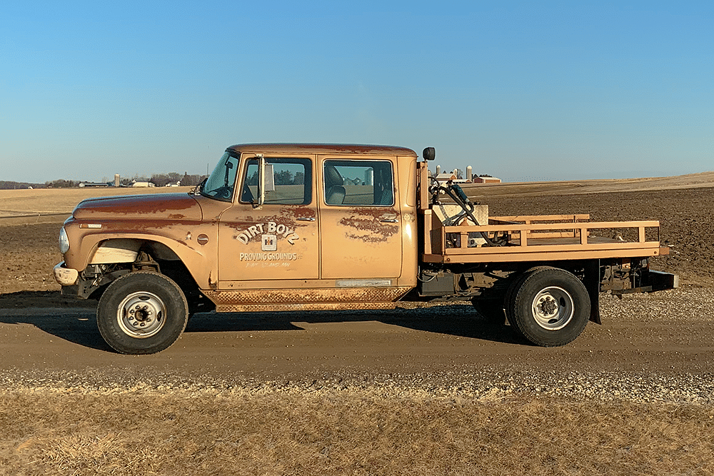 Danny Anderson's Dirt Boyz shop truck