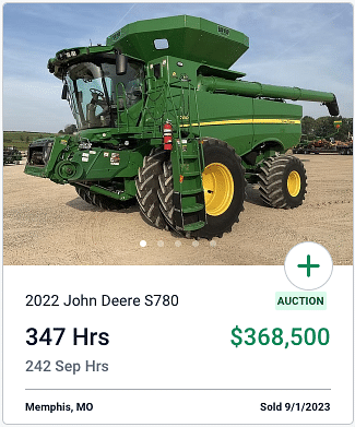 John Deere S780 Combine